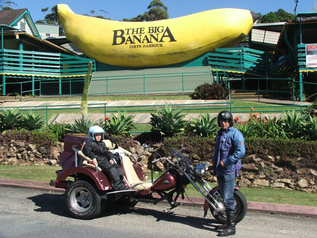 Travel by trike around Australia for BIG Things