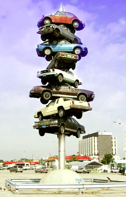 Parking Scuplture Chicago, USA - Travel the World - Parking a Car