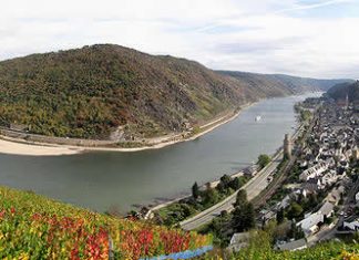 Rhine Gorge - Upper Middle Rhine Valley